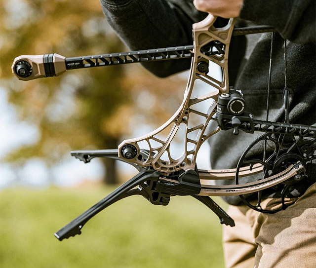 Лук блочный Mathews LIFT 29.5", цвет Ambush Green (США)