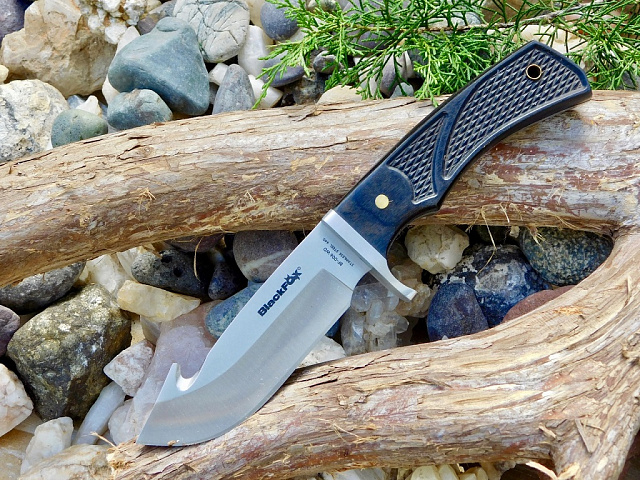 Нож c фиксированным клинком  BLACK FOX GUTHOOK BF-006WD