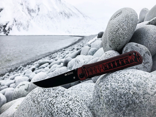 Складной нож Whisper D2 StoneWash Red, на подшипнике.