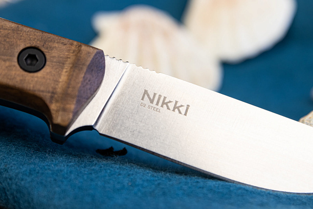 Нож Kizlyar Supreme Nikki D-2 StoneWash Whalnut Орех