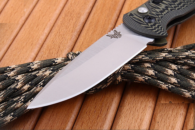 Нож Benchmade BM4300-1 CLA