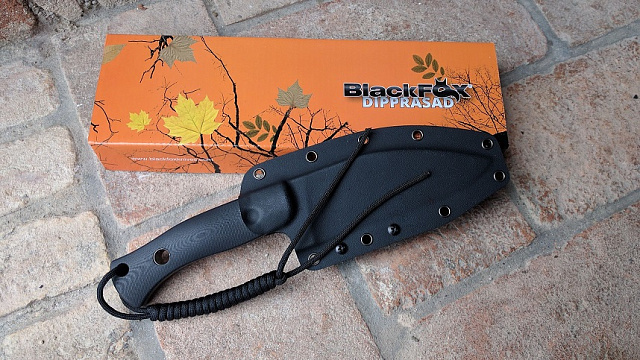 Нож с фиксированным клинком FOX 711 Black Fox