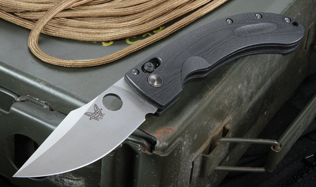 Нож Benchmade BM746 Mini Onslaught
