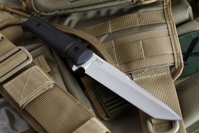 Тактический нож Aggressor AUS-8 Stonewash