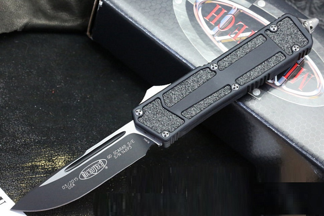 Нож Microtech Scarab QD Black 178-1 с автоматическим открытием/закрытием клинка