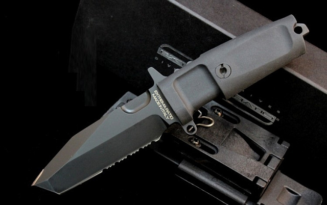 Нож с фиксированным клинком EXTREMA RATIO Fulcrum Compact EX/150FULCTESR