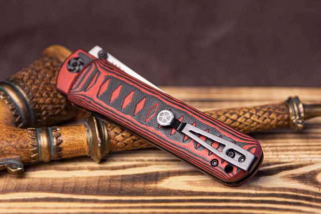 Складной нож Whisper D2 StoneWash Red, на подшипнике.
